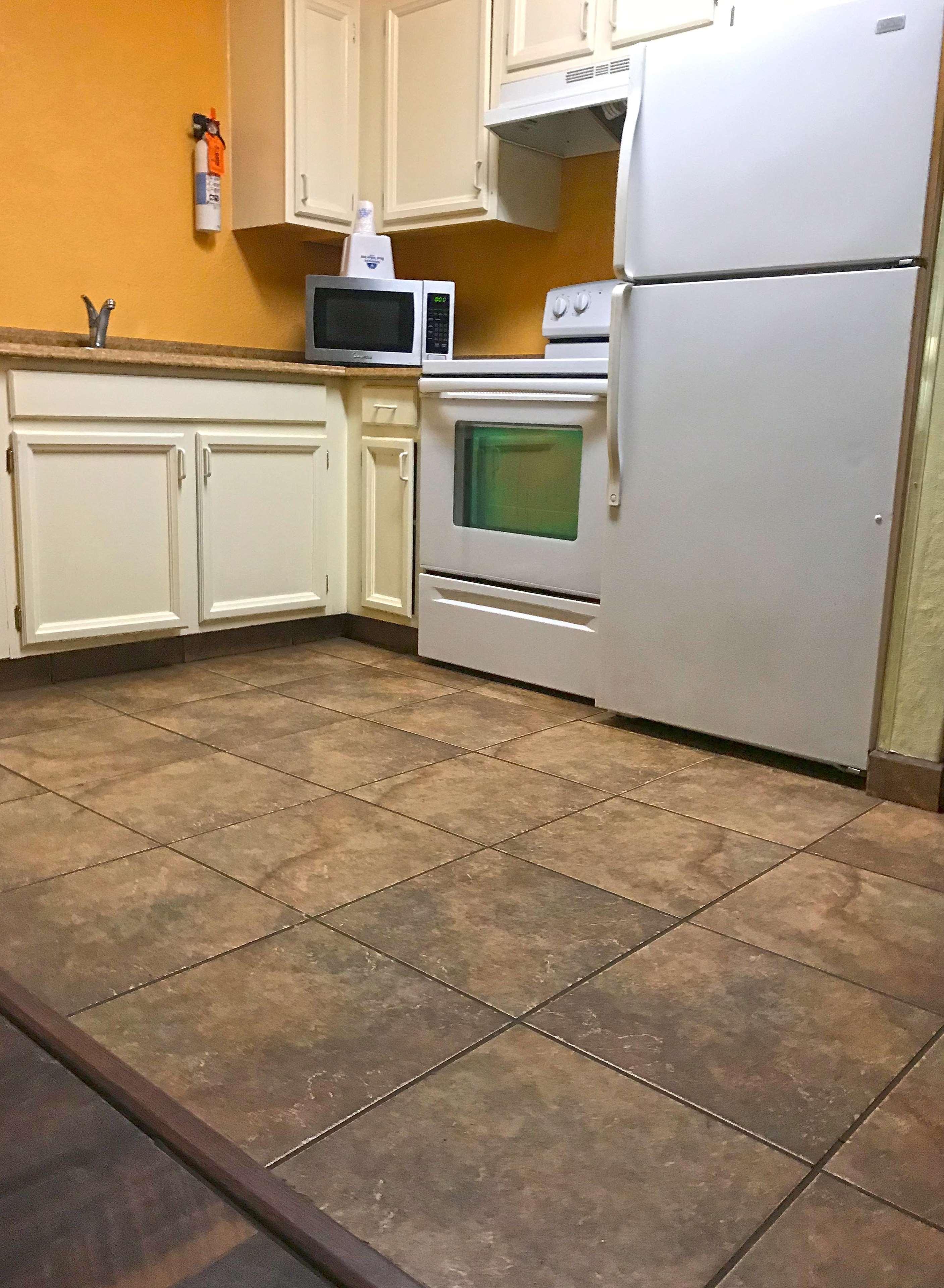 Americas Best Value Inn & Suites Anchorage Airport Luaran gambar