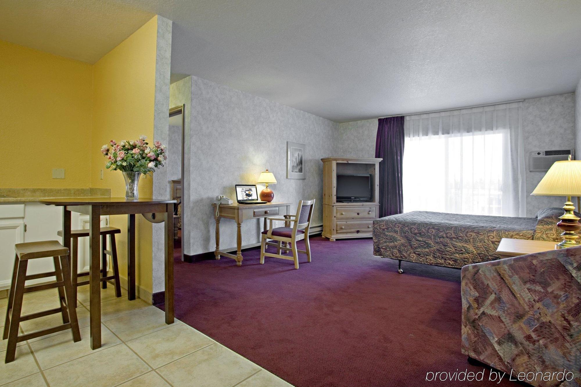 Americas Best Value Inn & Suites Anchorage Airport Bilik gambar