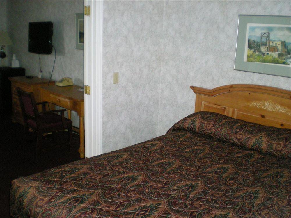 Americas Best Value Inn & Suites Anchorage Airport Bilik gambar